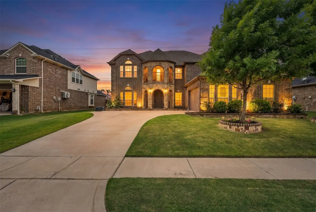 7235 Orillo, Grand Prairie, TX 75054 - #1