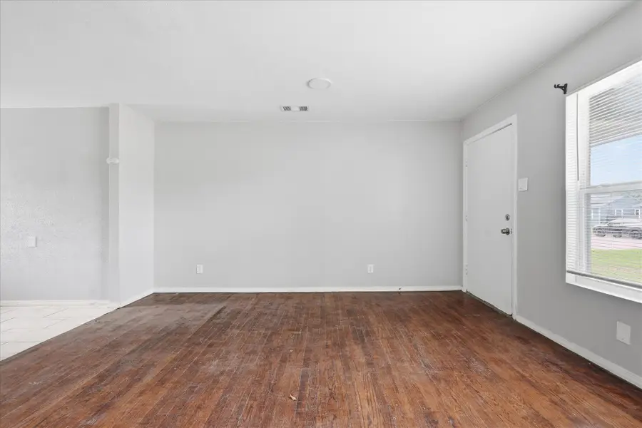 1310 Stone Drive, Irving, TX 75061 - #2