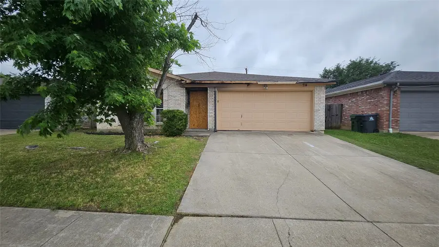 714 Charles City Drive, Arlington, TX 76018 - #2