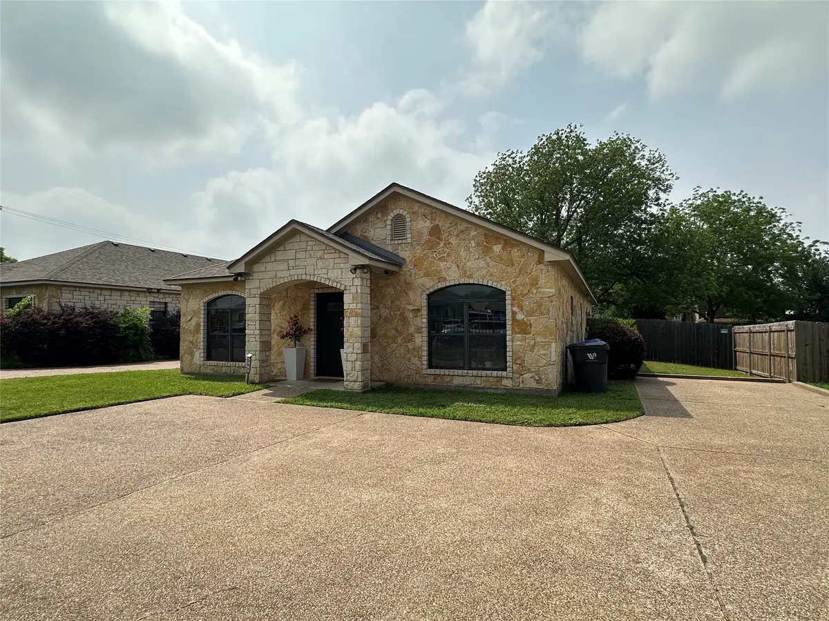 221 Gurley Lane, Waco, TX 76706 - #1
