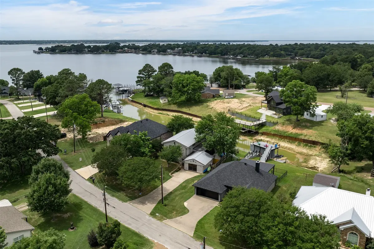 243 Autumn Wood Trail, Gun Barrel City, TX 75156 - #1