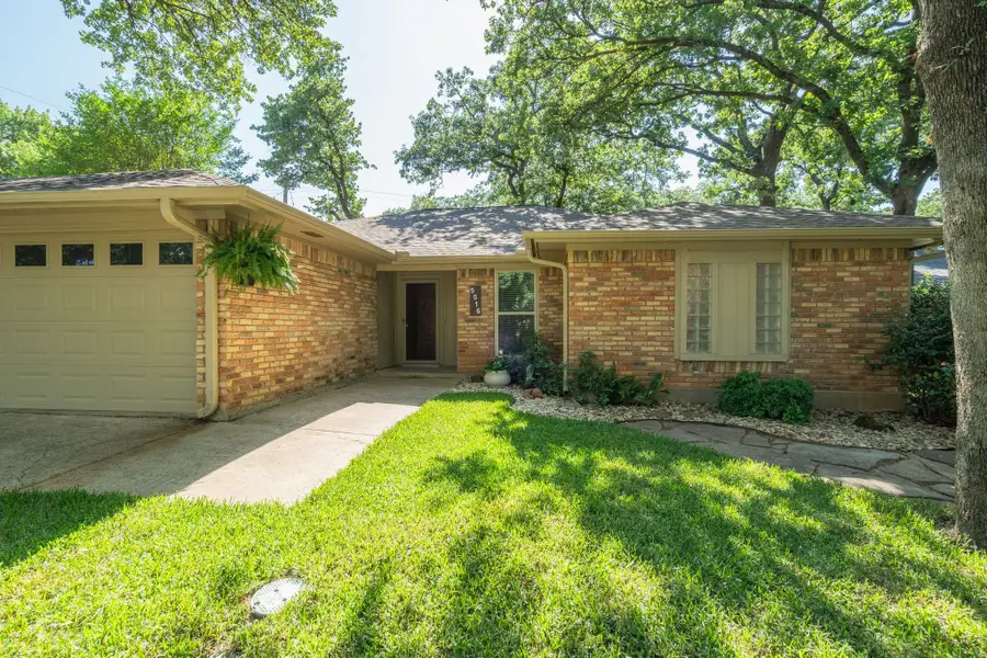 5516 Silver Bow Trail, Arlington, TX 76017 - #2