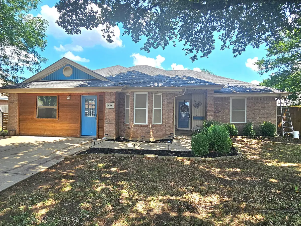 421 Arnold Avenue, Burleson, TX 76028 - #1