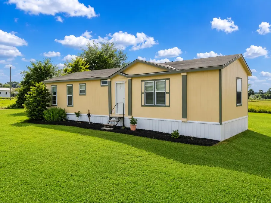 237 High Bluff Drive, Bridgeport, TX 76426 - #2