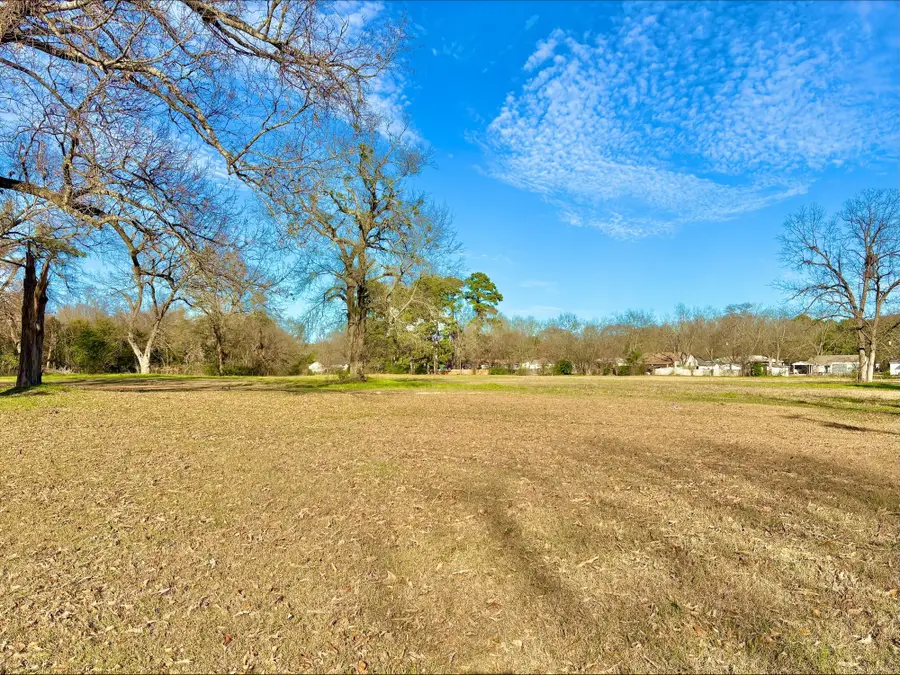400 Hill Avenue, Pittsburg, TX 75686 - #2