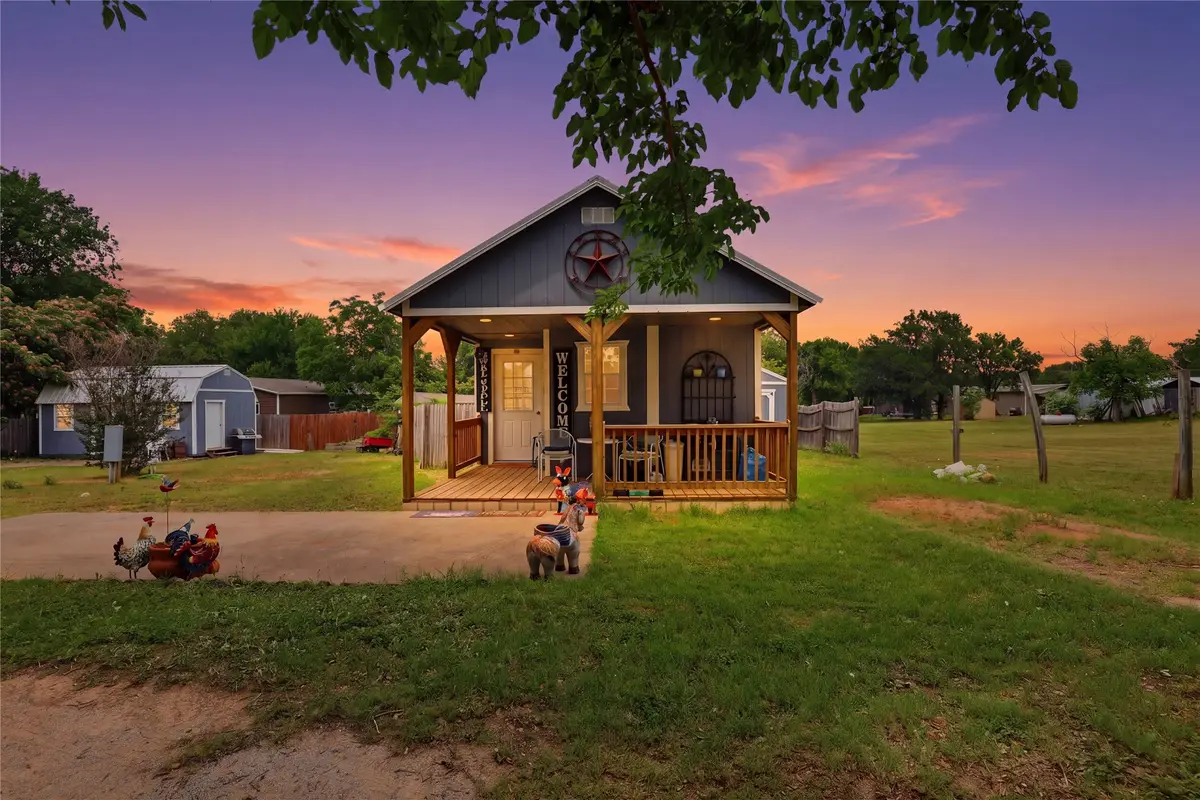704 Holly Hills Cemetery, Granbury, TX 76048 - #1