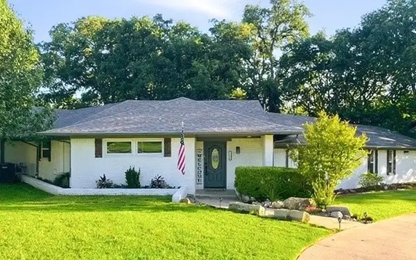 2208 Turtle Creek Drive, Sherman, TX 75092