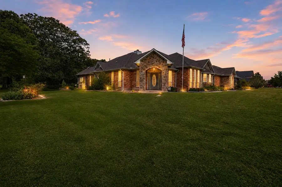 4082 Tracy Lane, Greenville, TX 75402 - #2