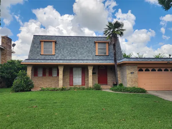 9912 Village Green Drive, Shreveport, LA 71115