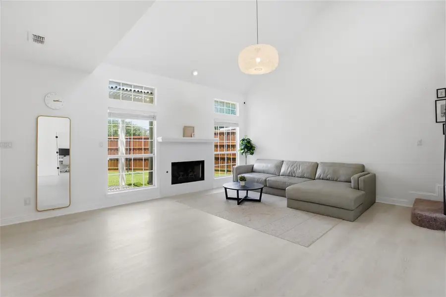 1415 Sutton Drive, Carrollton, TX 75006 - #2
