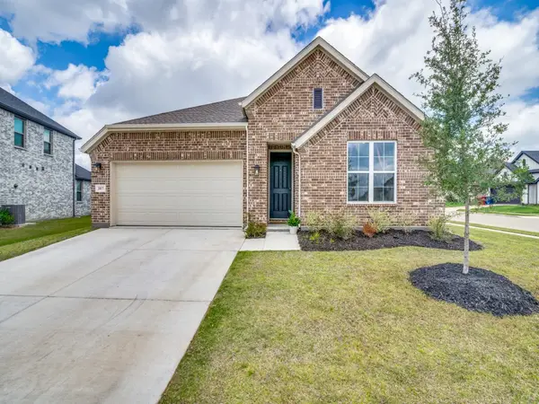 2817 Troon Street, Royse City, TX 75189