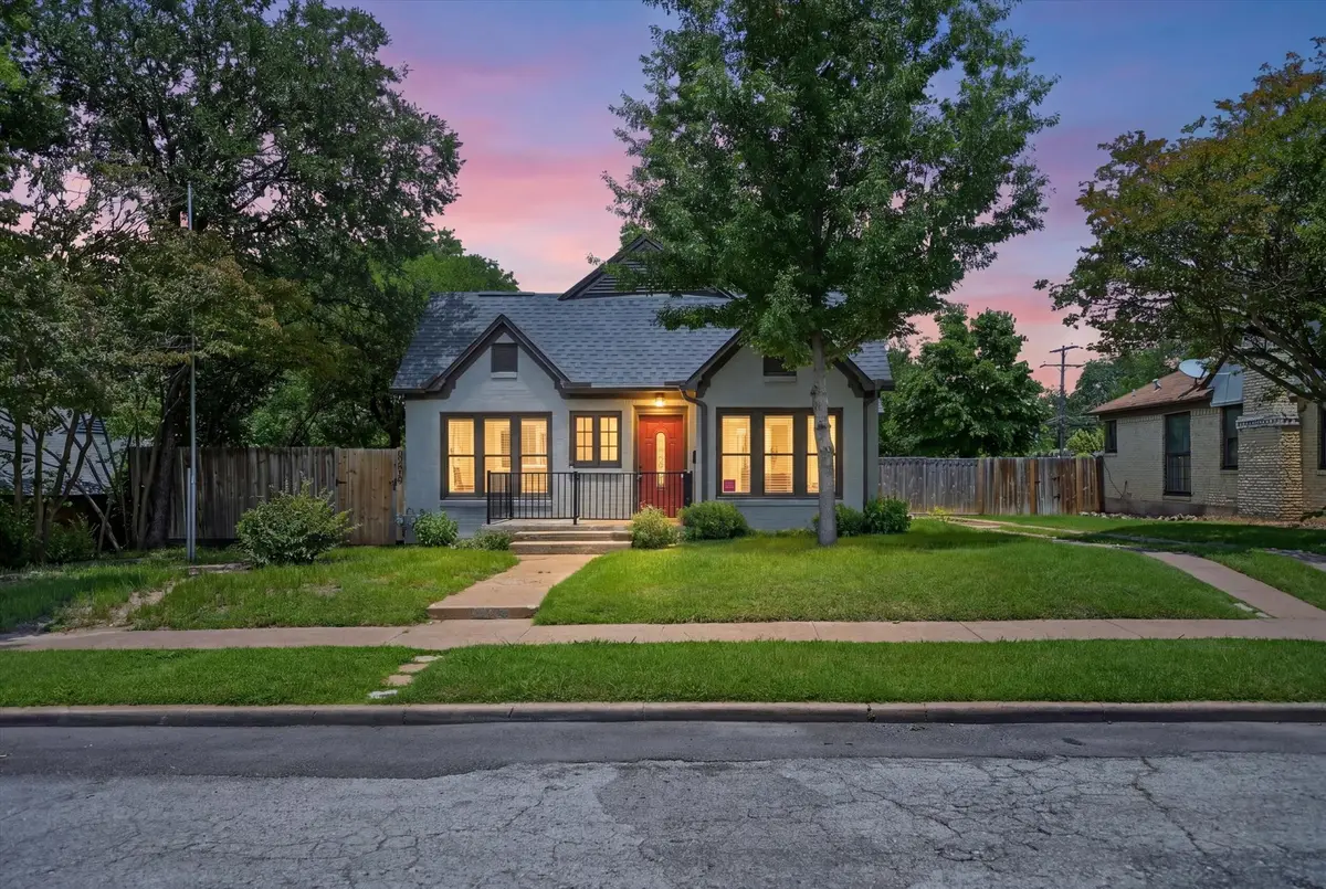 3319 Irwindell Boulevard, Dallas, TX 75211 - #1