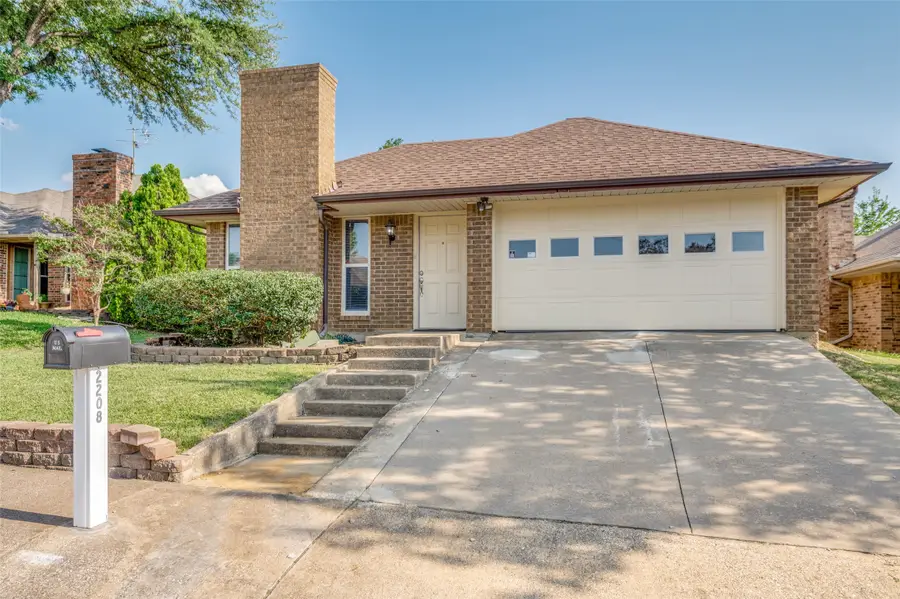 2208 Cedarcrest Drive, Carrollton, TX 75007 - #2