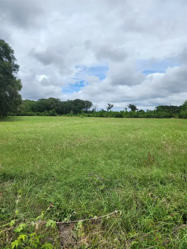951 County Road 3800, Athens, TX 75752