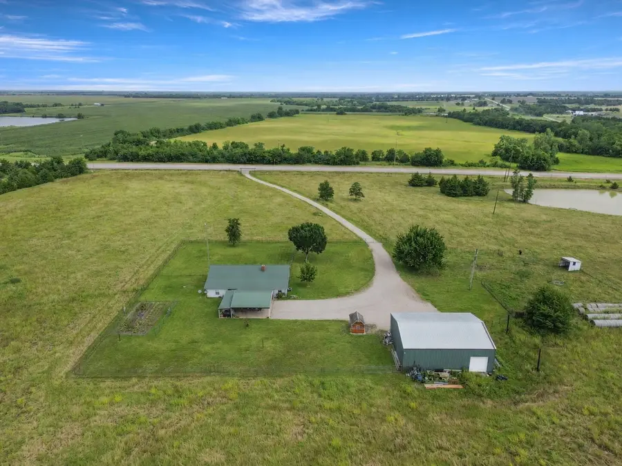 20280 Us Highway 82 W, Honey Grove, TX 75446 - #2