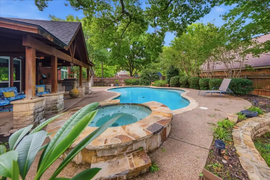 4016 Stone Brooke Drive, Grapevine, TX 76051 - #2