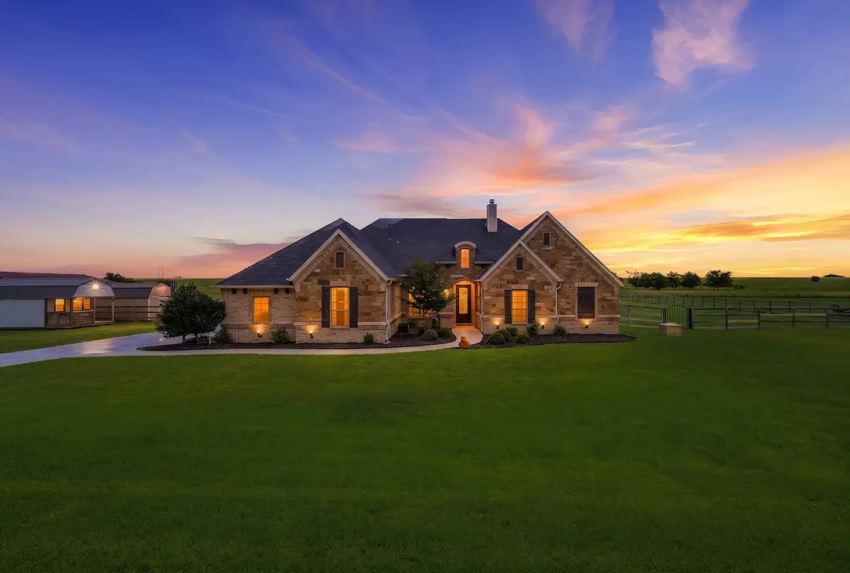 160 Vista Ridge Drive N, Decatur, TX 76234 - #1