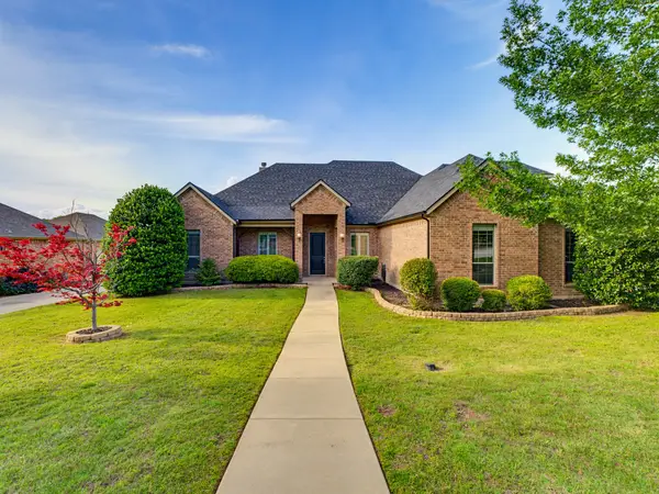 208 William Allen Lane, Decatur, TX 76234