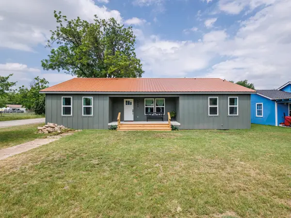 2500 Belmeade Street, Brownwood, TX 76801