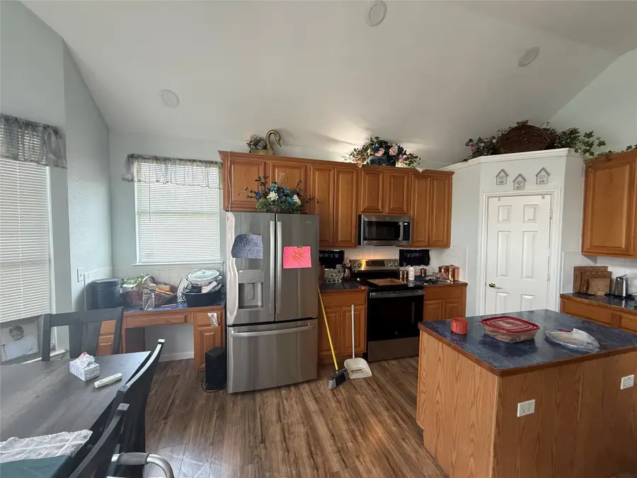 604 Jennifer Trail, Grand Prairie, TX 75052 - #2