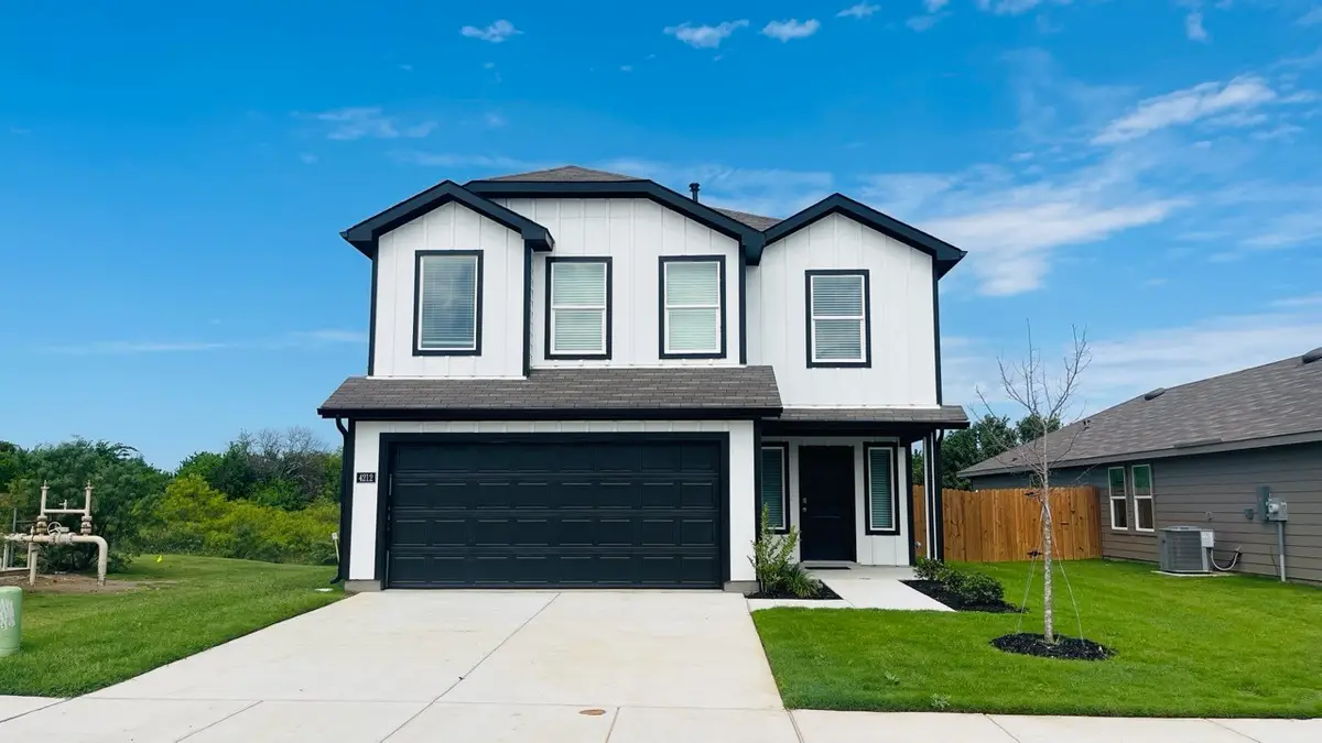 4212 Woodhill Bend Drive, Fort Worth, TX 76036 - #1