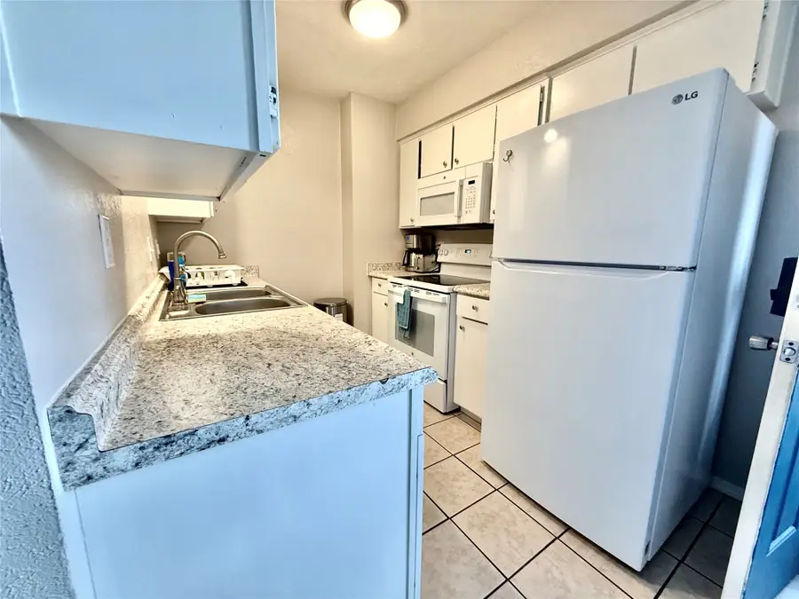 1905 W Morton Street #19, Denison, TX 75020 - #2