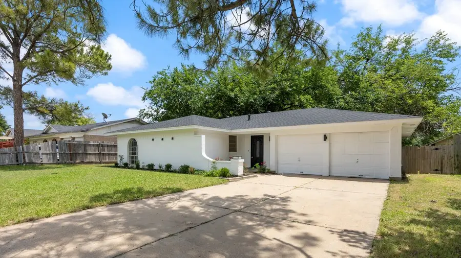 2102 E Timberview Lane, Arlington, TX 76014 - #3