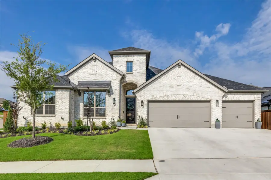 141 Longhorn Bend, Rhome, TX 76078 - #2