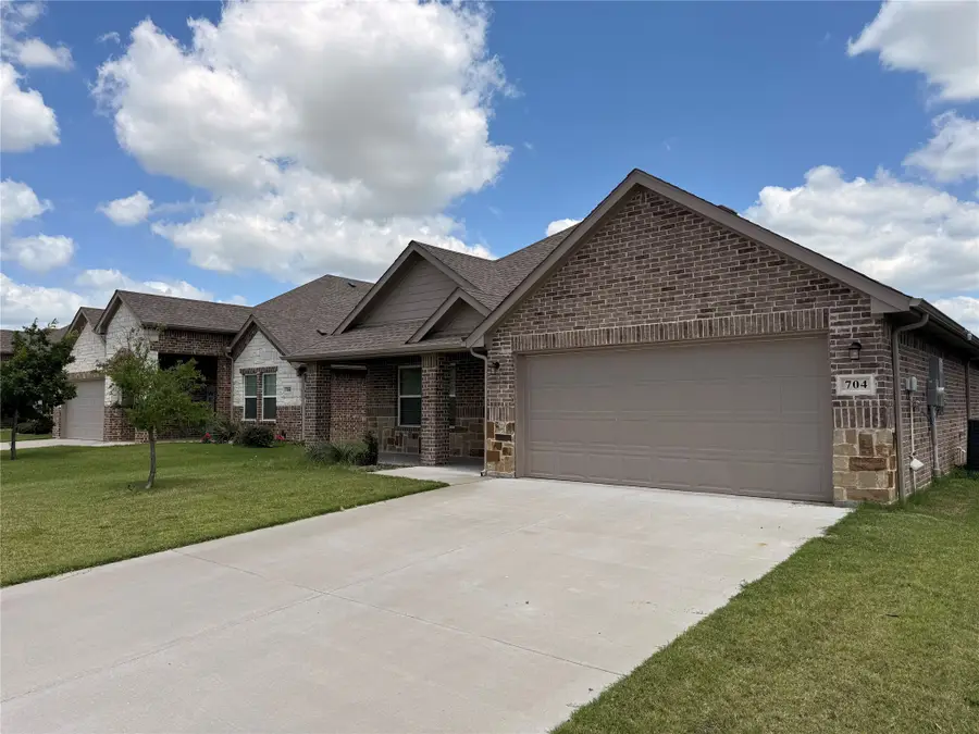 704 Hardaway Drive, Greenville, TX 75402 - #3