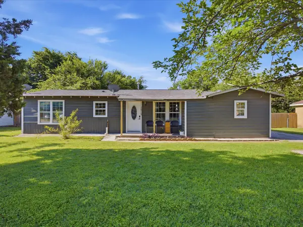 1512 Vine Street, Bridgeport, TX 76426