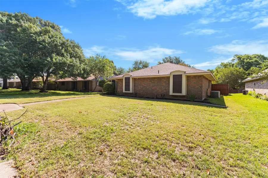 1906 Hillcroft Drive, Duncanville, TX 75137 - #3