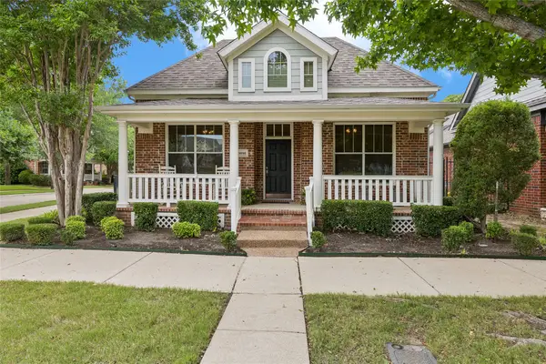 6016 Frost Street, North Richland Hills, TX 76180