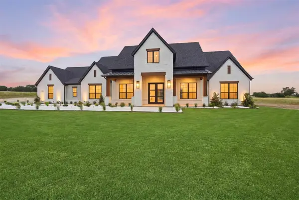 1024 Ranch Vista Road, Granbury, TX 76049