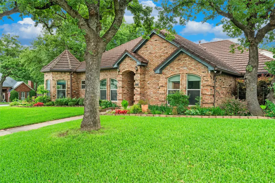 4930 High Creek Drive, Arlington, TX 76017 - #2