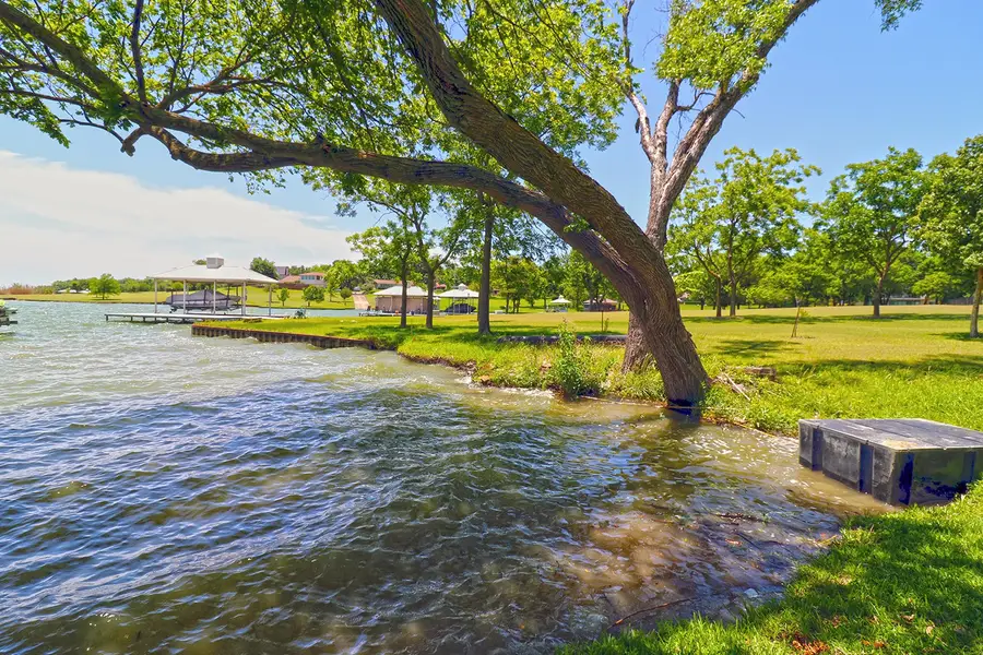 8810 Edgelake Trail, Rowlett, TX 75088 - #2