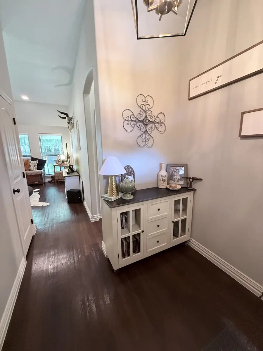 700 E Walcott Street, Pilot Point, TX 76258 - #2