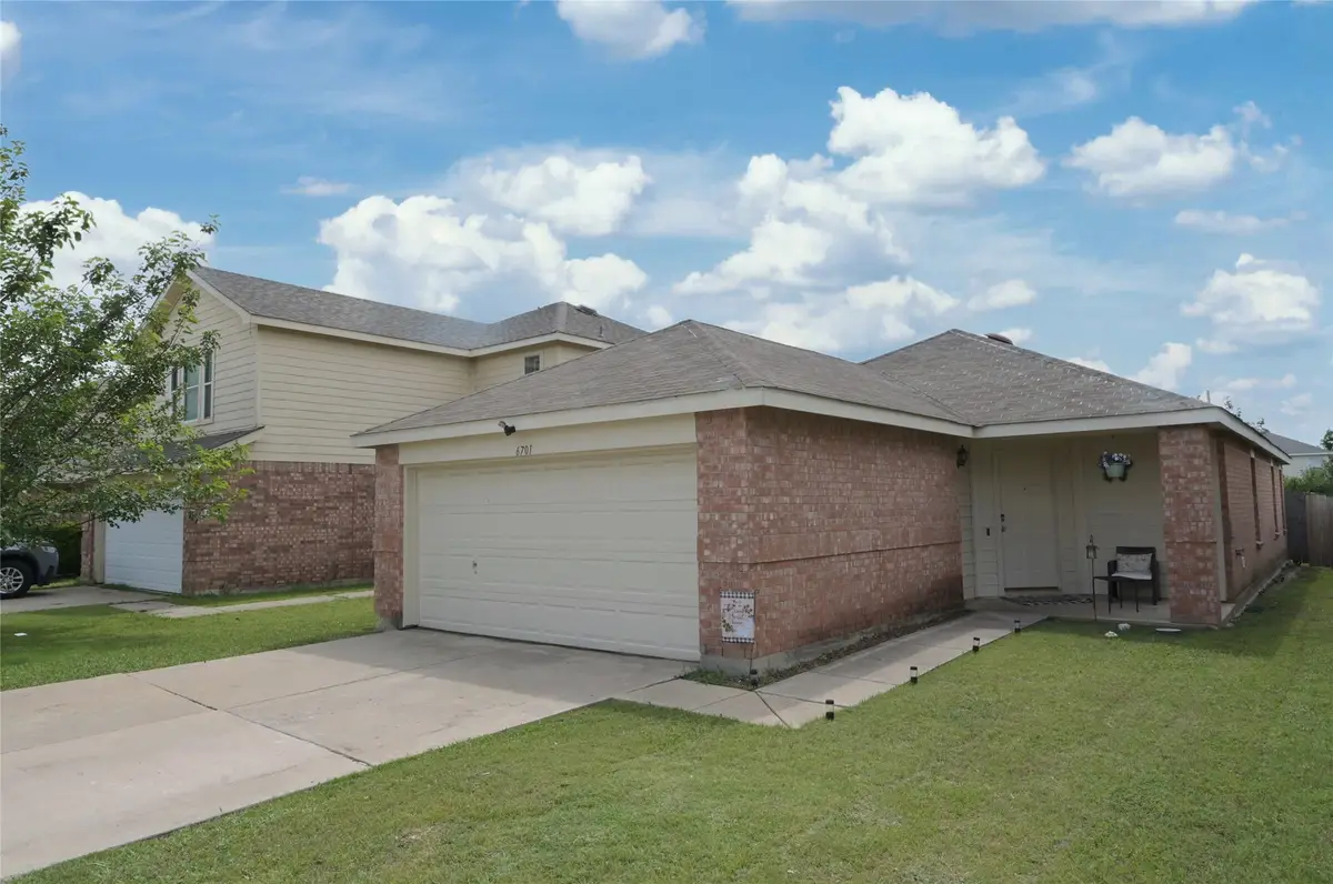 6701 Waterhill Lane, Fort Worth, TX 76179 - #1