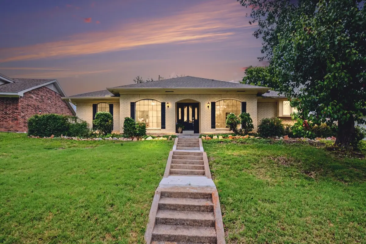 1702 Surrey Court, Garland, TX 75043 - #1