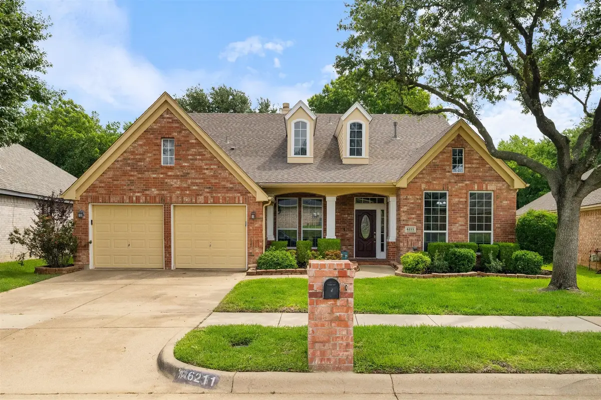 6211 Parkside Drive, Arlington, TX 76001 - #1