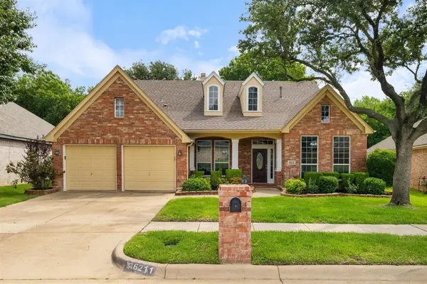 6211 Parkside Drive, Arlington, TX 76001