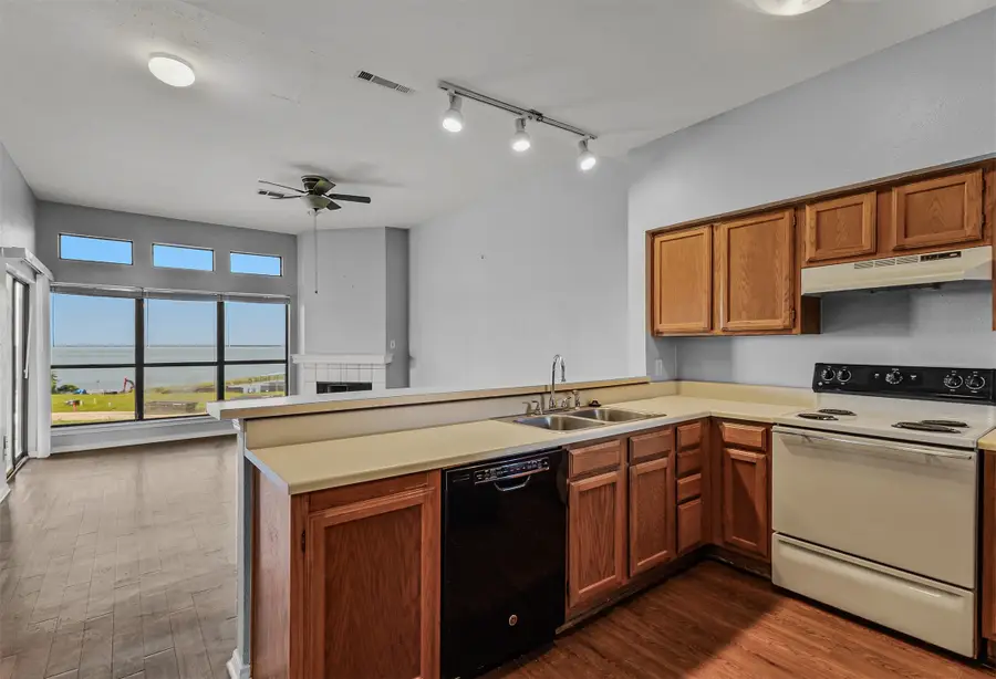 276 Henry M Chandler Drive, Rockwall, TX 75032 - #3