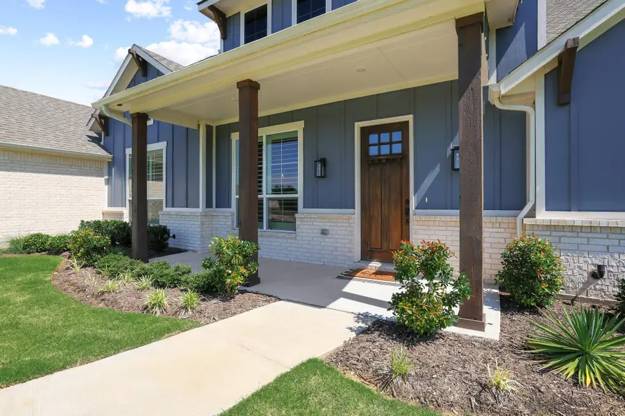 180 Waterview Drive, Gunter, TX 75058 - #2