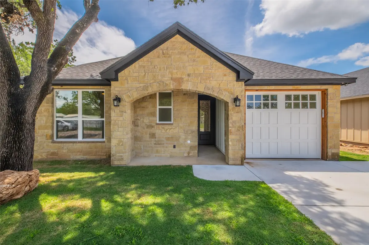2719 Sycamore Court, Granbury, TX 76048 - #1