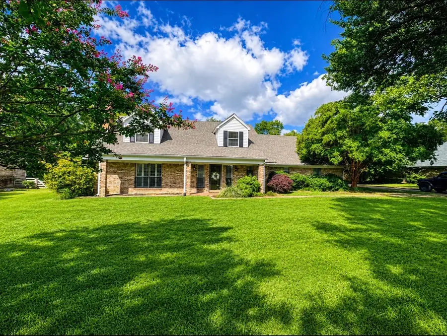 2202 Carriage Estates Road, Sherman, TX 75092 - #2