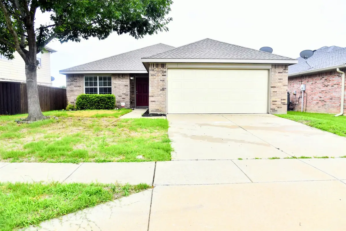 5760 Mountain Stream Trail, Fort Worth, TX 76244 - #1