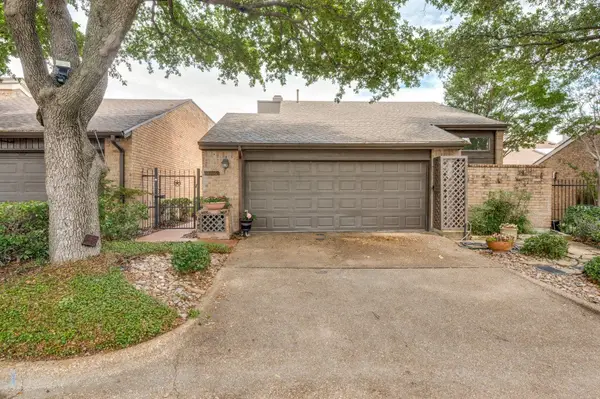 3316 Courtyard Place, Farmers Branch, TX 75234
