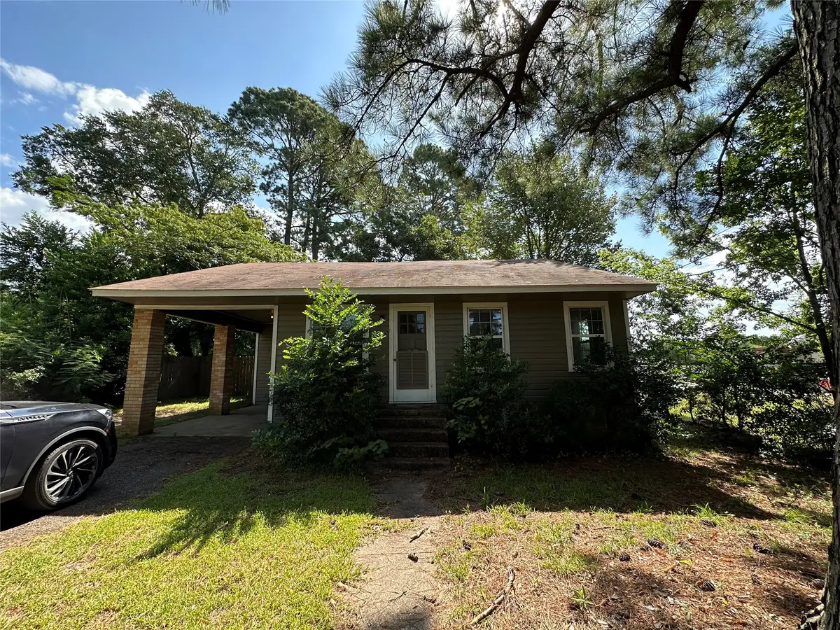 208 N Bowie, New Boston, TX 75570 - #1