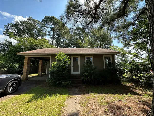208 N Bowie, New Boston, TX 75570