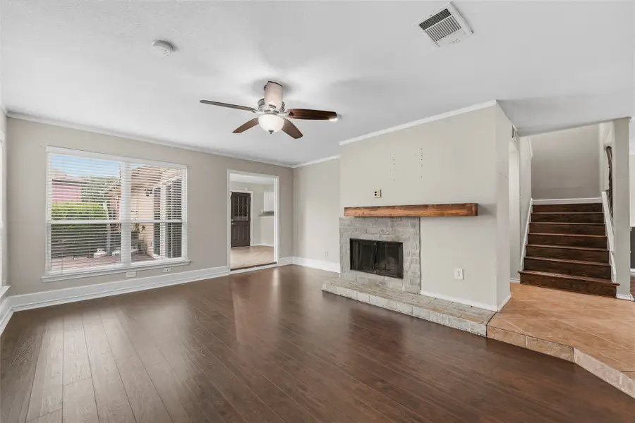 2924 Peninsula Way, Carrollton, TX 75007 - #2