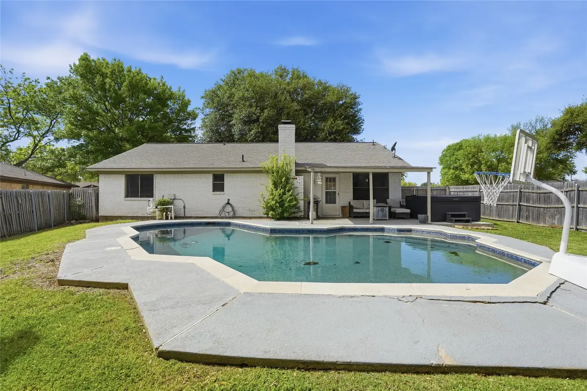 1701 Tobie Layne Street, Benbrook, TX 76126 - #1